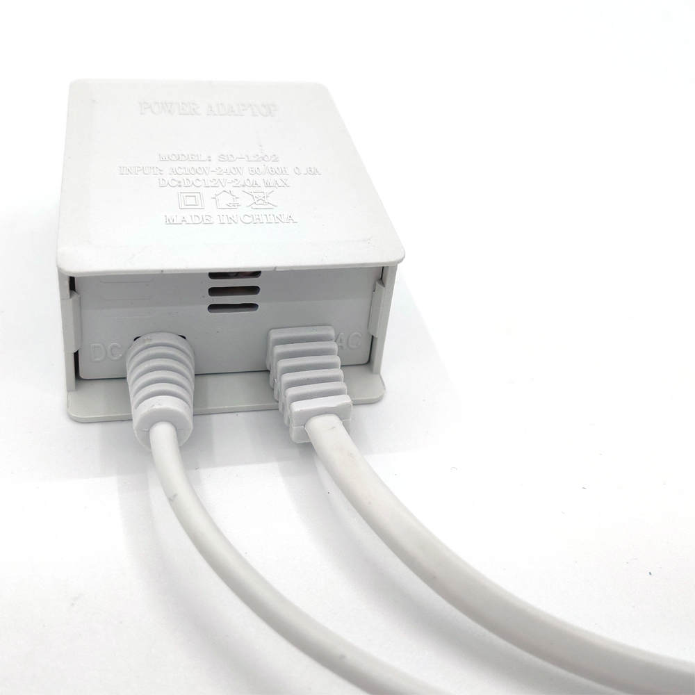 Białe wejście AC 100-240 V DC  – Outdoor Power Adapter recenzja i cena